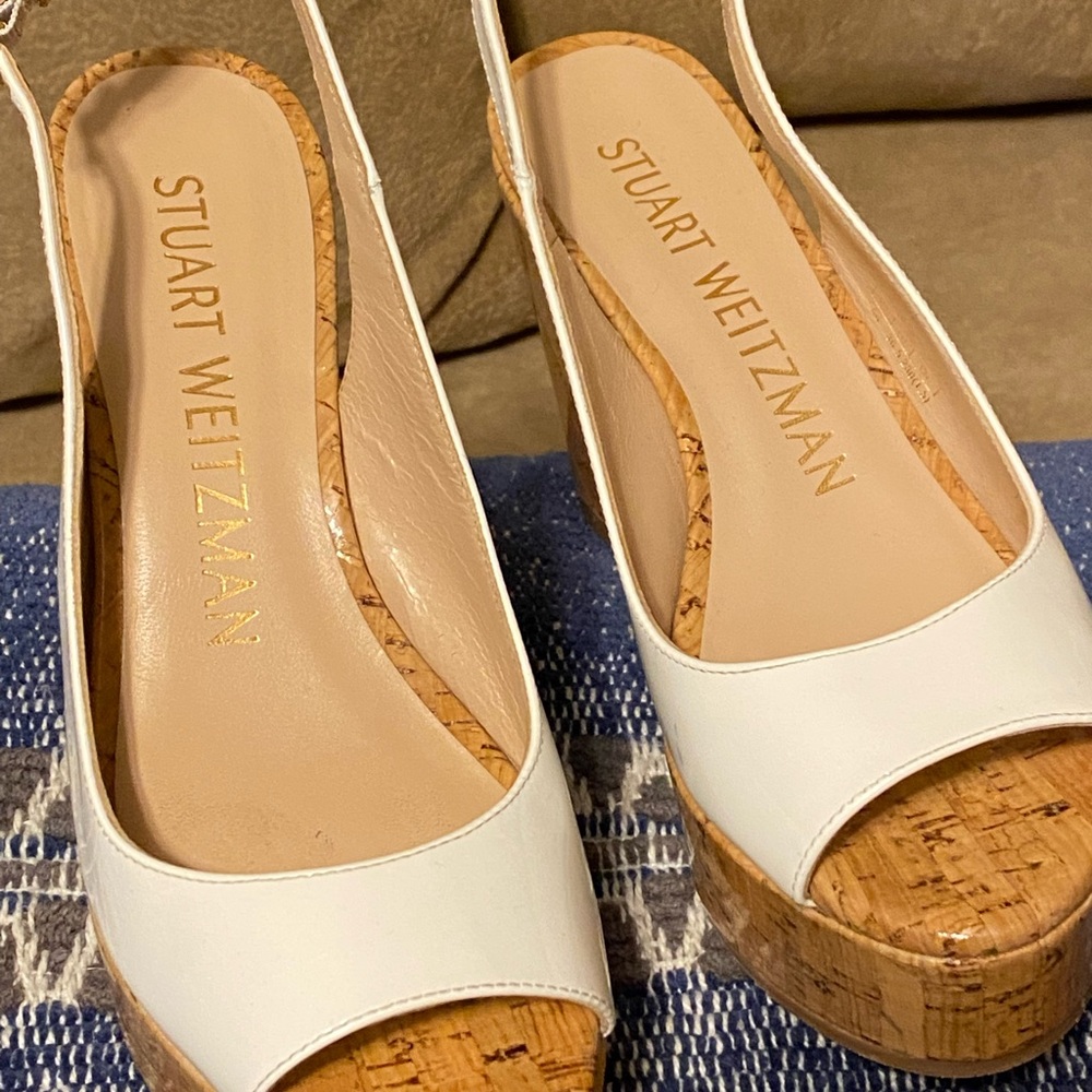 Almost Like New! Only Wear Once. It Has A Little … - image 3